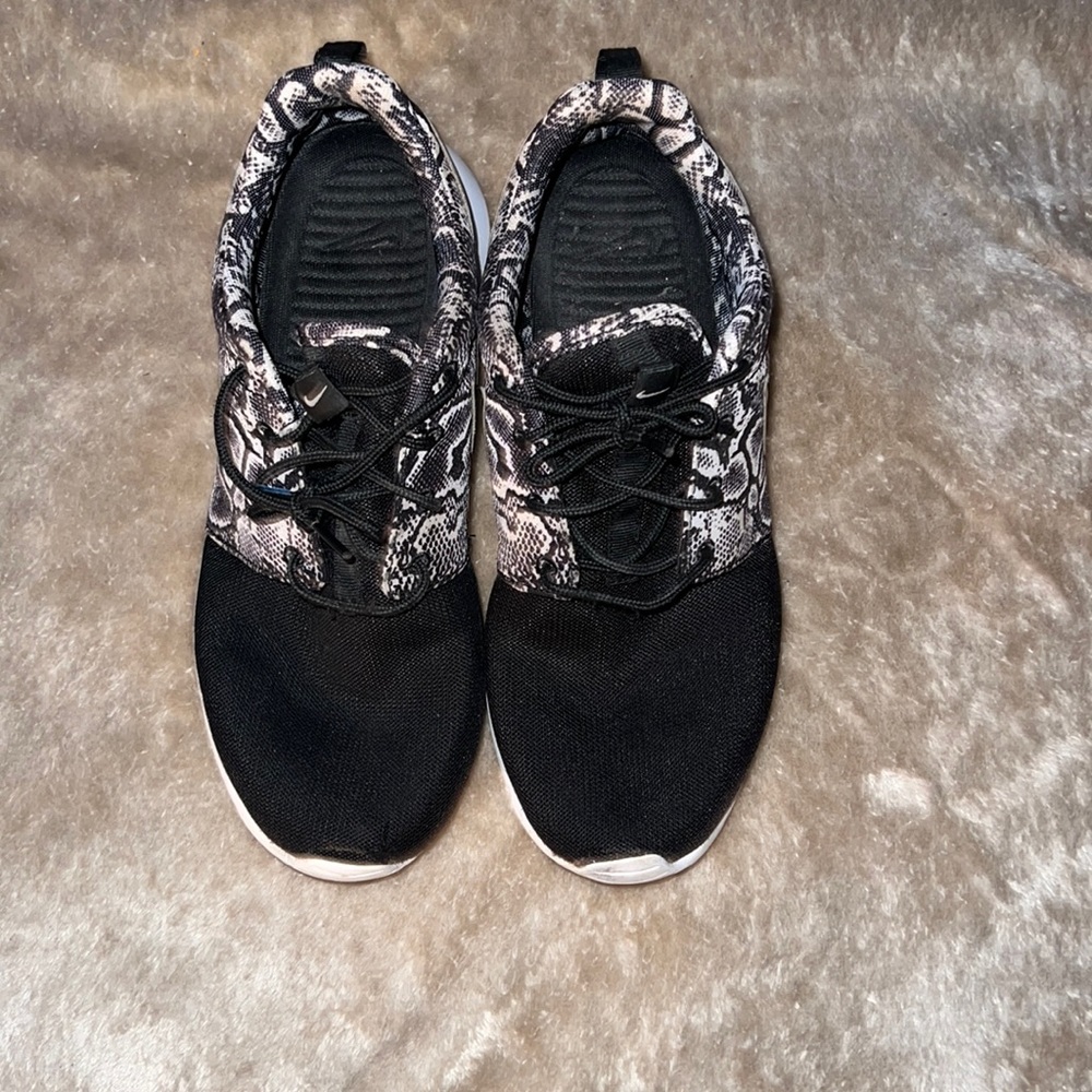 Women’s Roshie